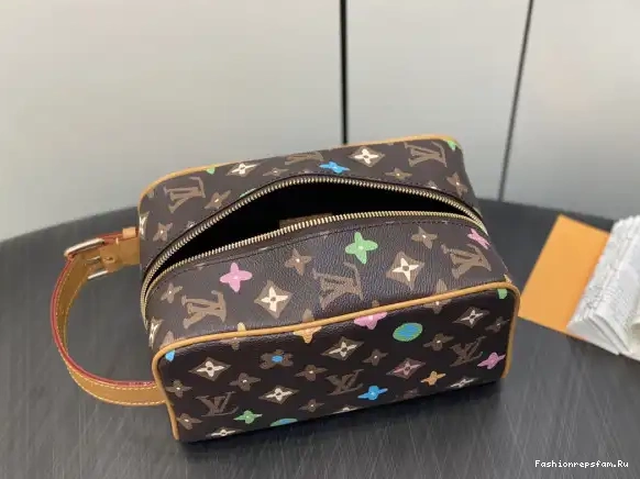FS CHEAP VUITTON LOUIS KIT LOCKER bag-23*13*12CM DOPP 0707